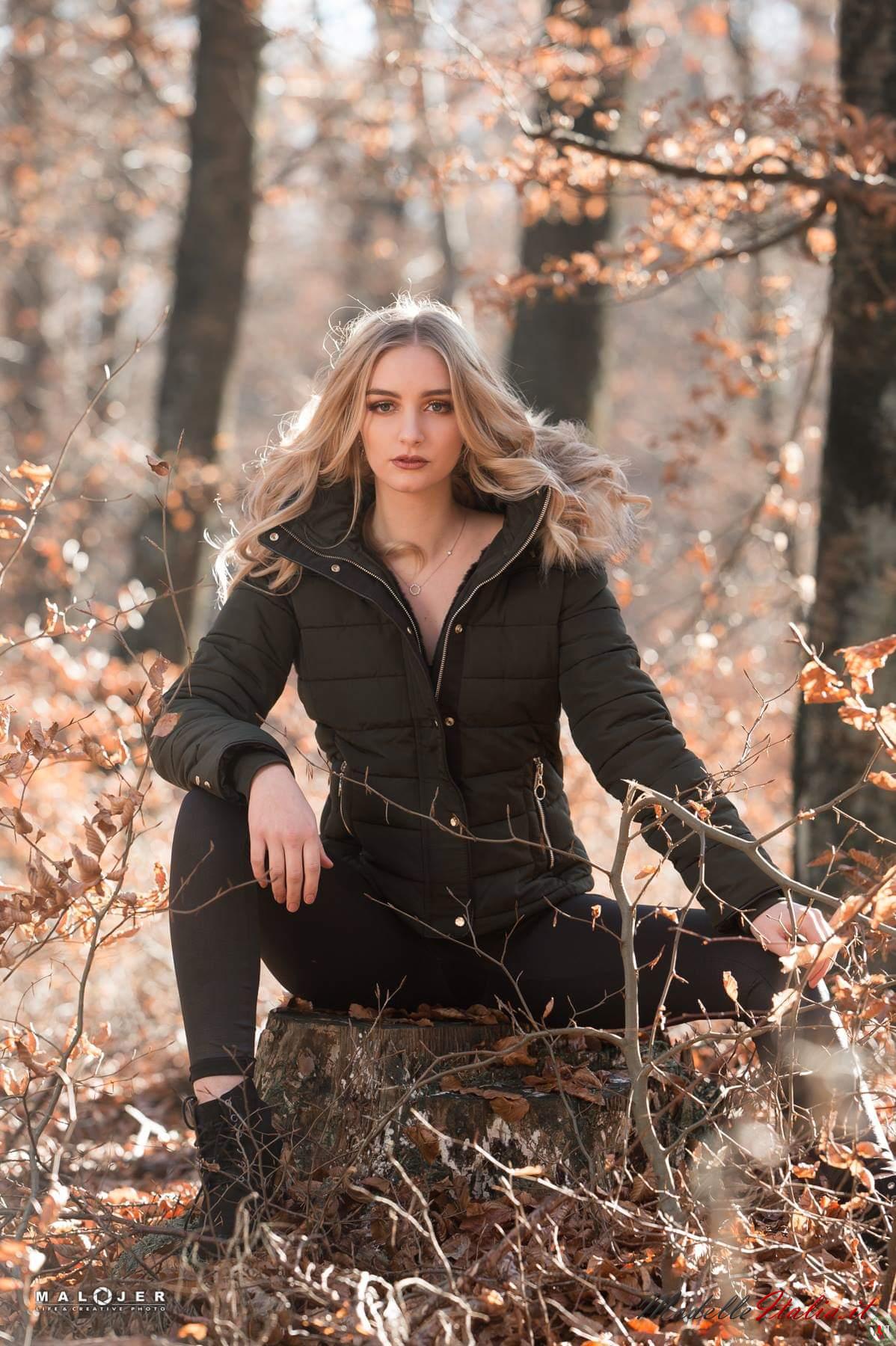 CAROLIN MODELLA BOLZANO SÜDTIROL - immagine 15