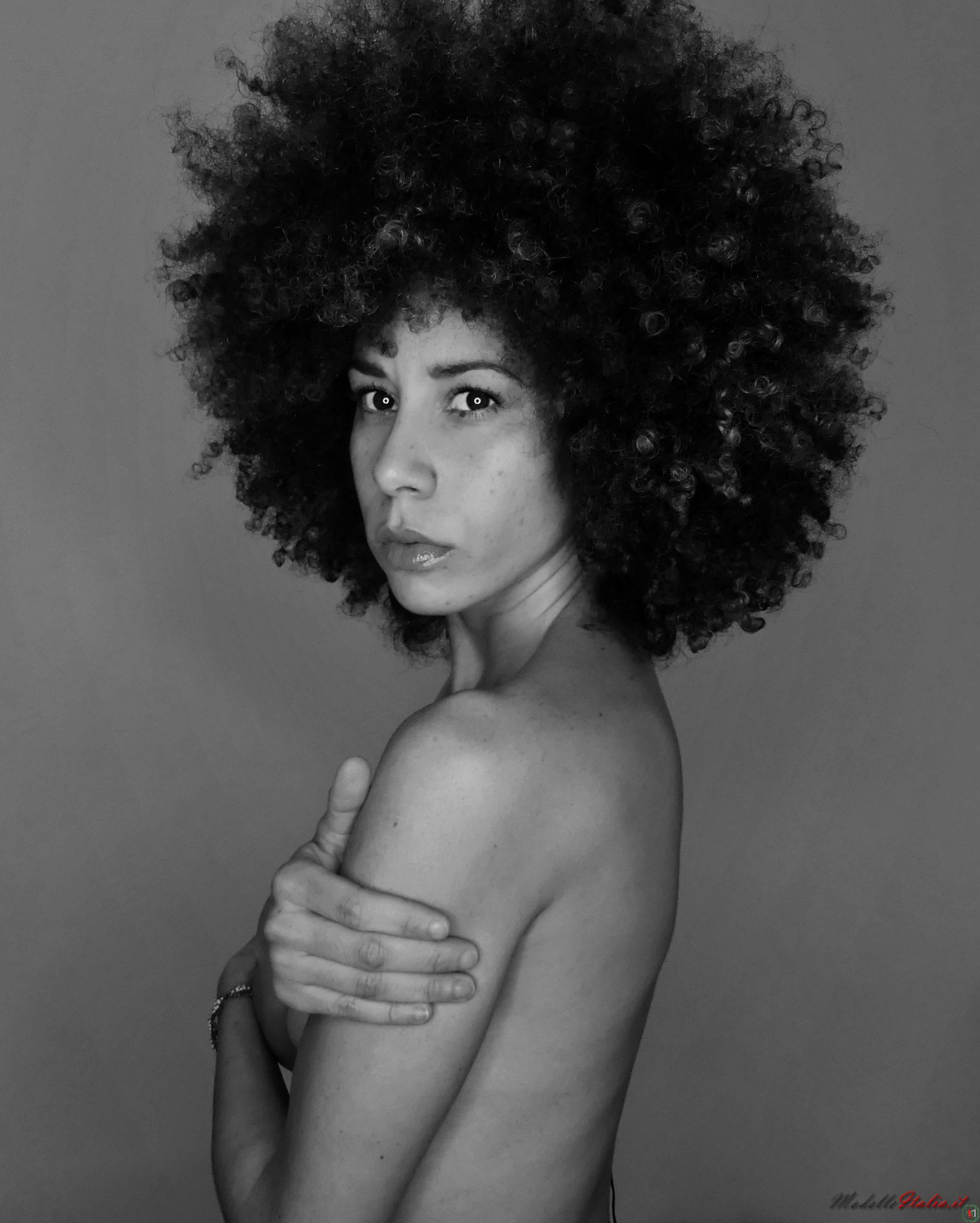 LIUDMILA MODELLA MERANO BOLZANO - immagine 2