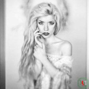 ANASTASIA PAULINA MODELLA Emilia