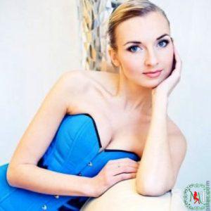 JULIA MODELLA MILANO