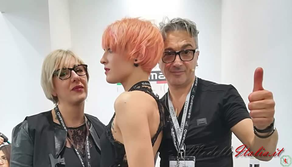 SARA MODELLA CAVALESE TRENTINO - immagine 27