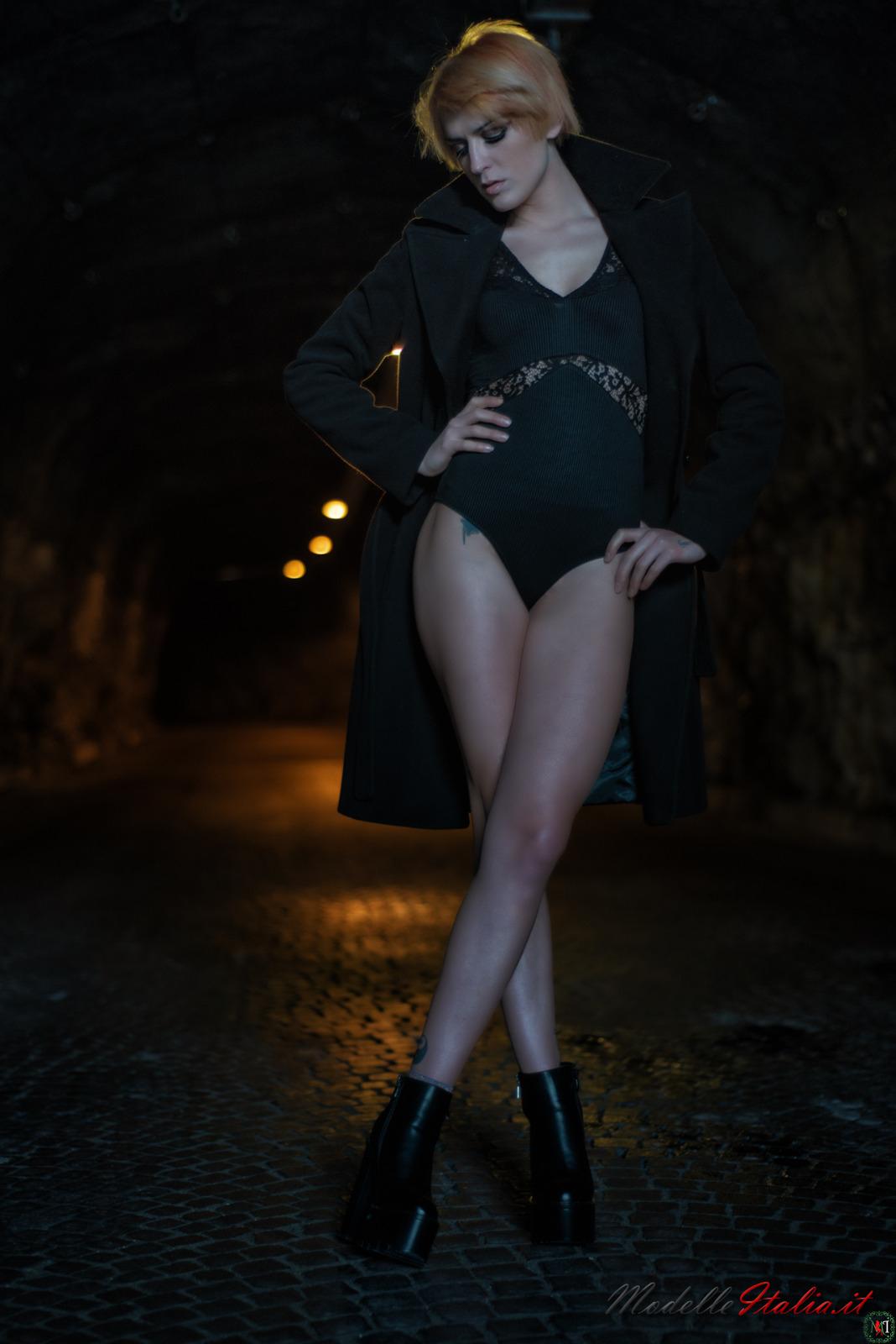 SARA MODELLA CAVALESE TRENTINO - immagine 11