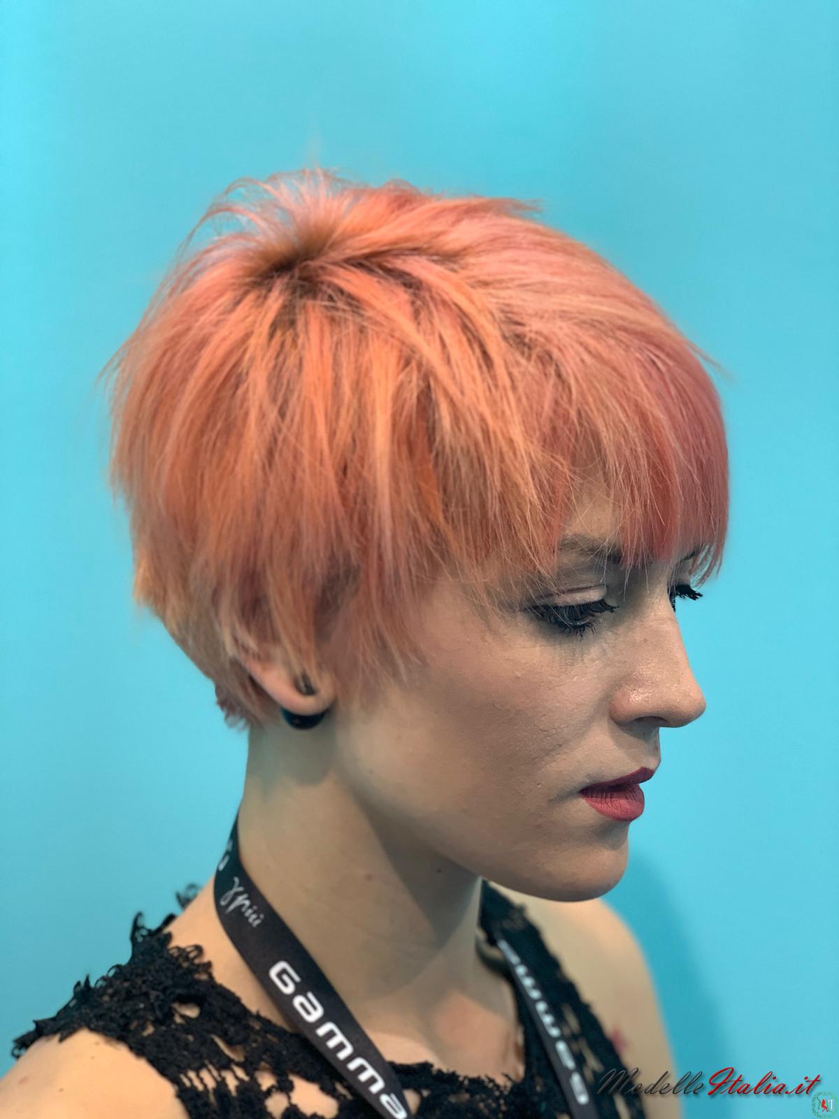 SARA MODELLA CAVALESE TRENTINO - immagine 10