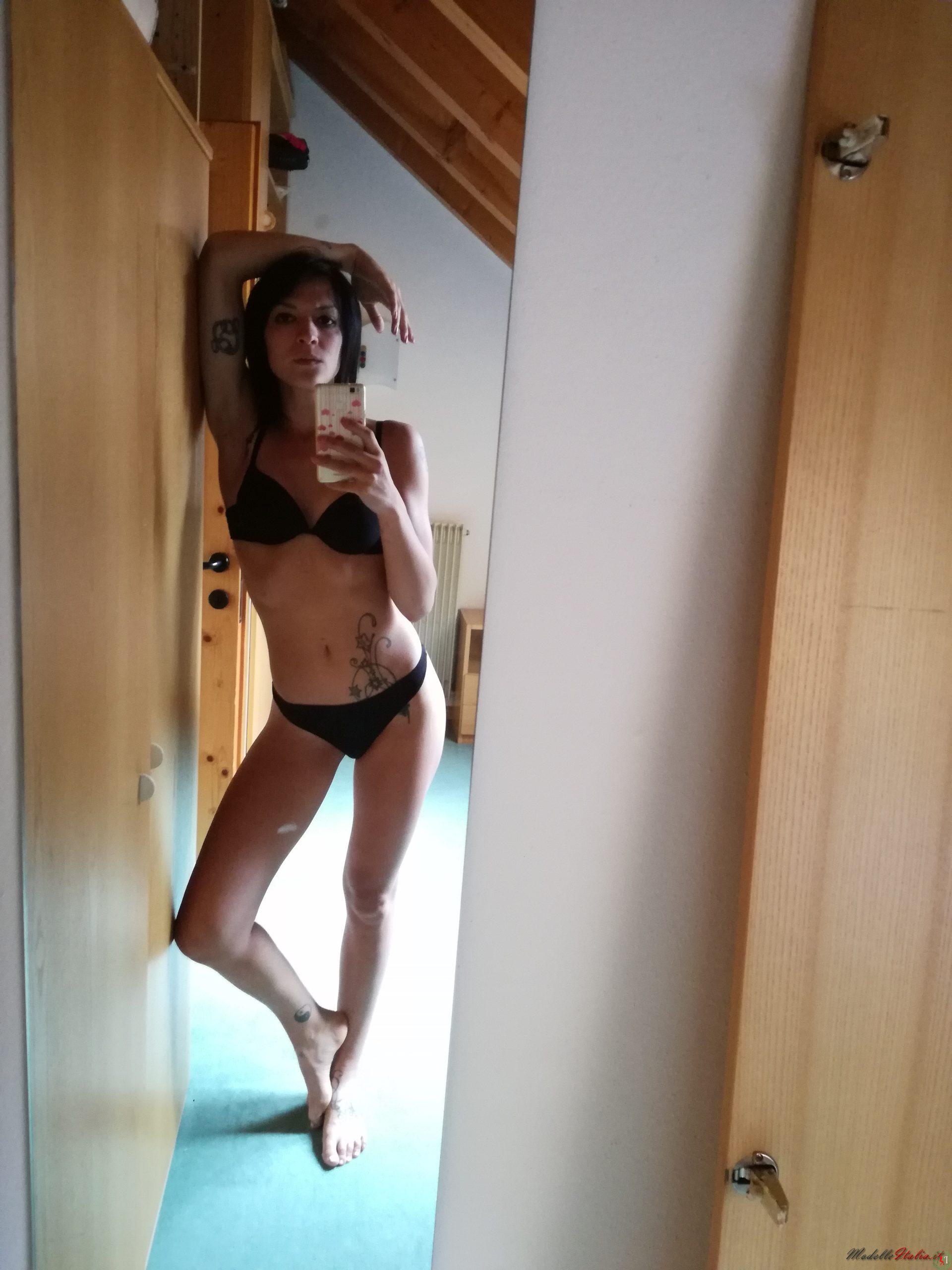 SARA MODELLA CAVALESE TRENTINO - immagine 20