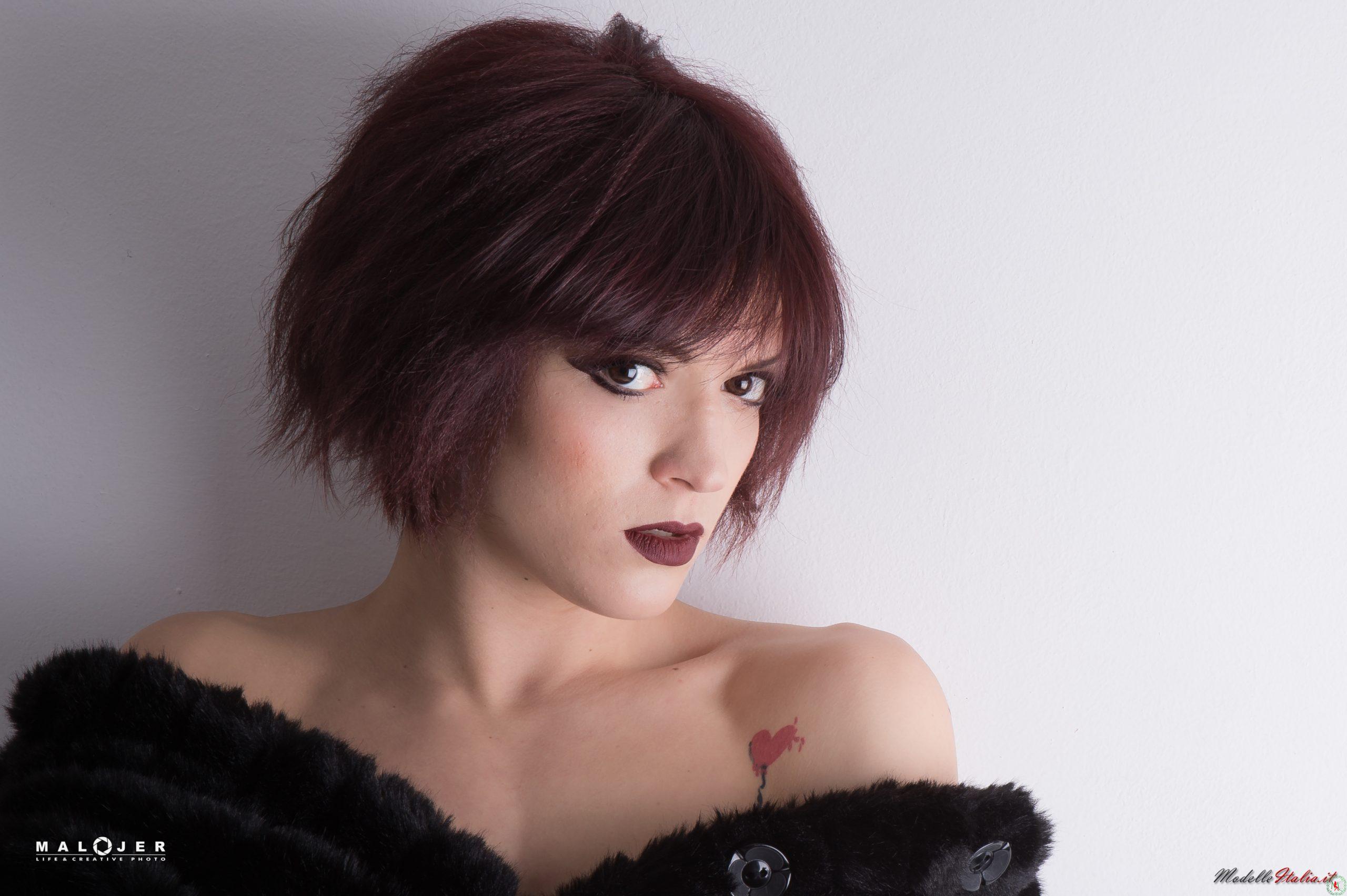 SARA MODELLA CAVALESE TRENTINO - immagine 4