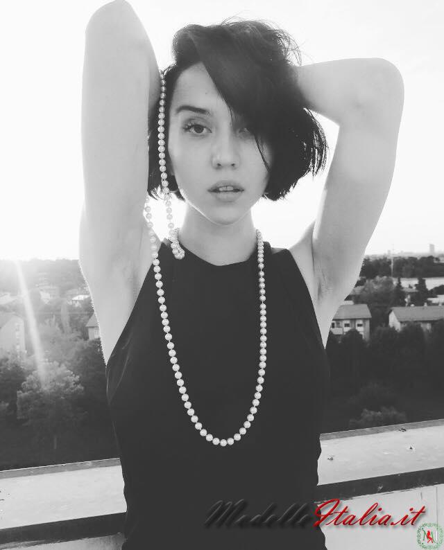 VERONIKA MODELLA BOLOGNA - immagine 7