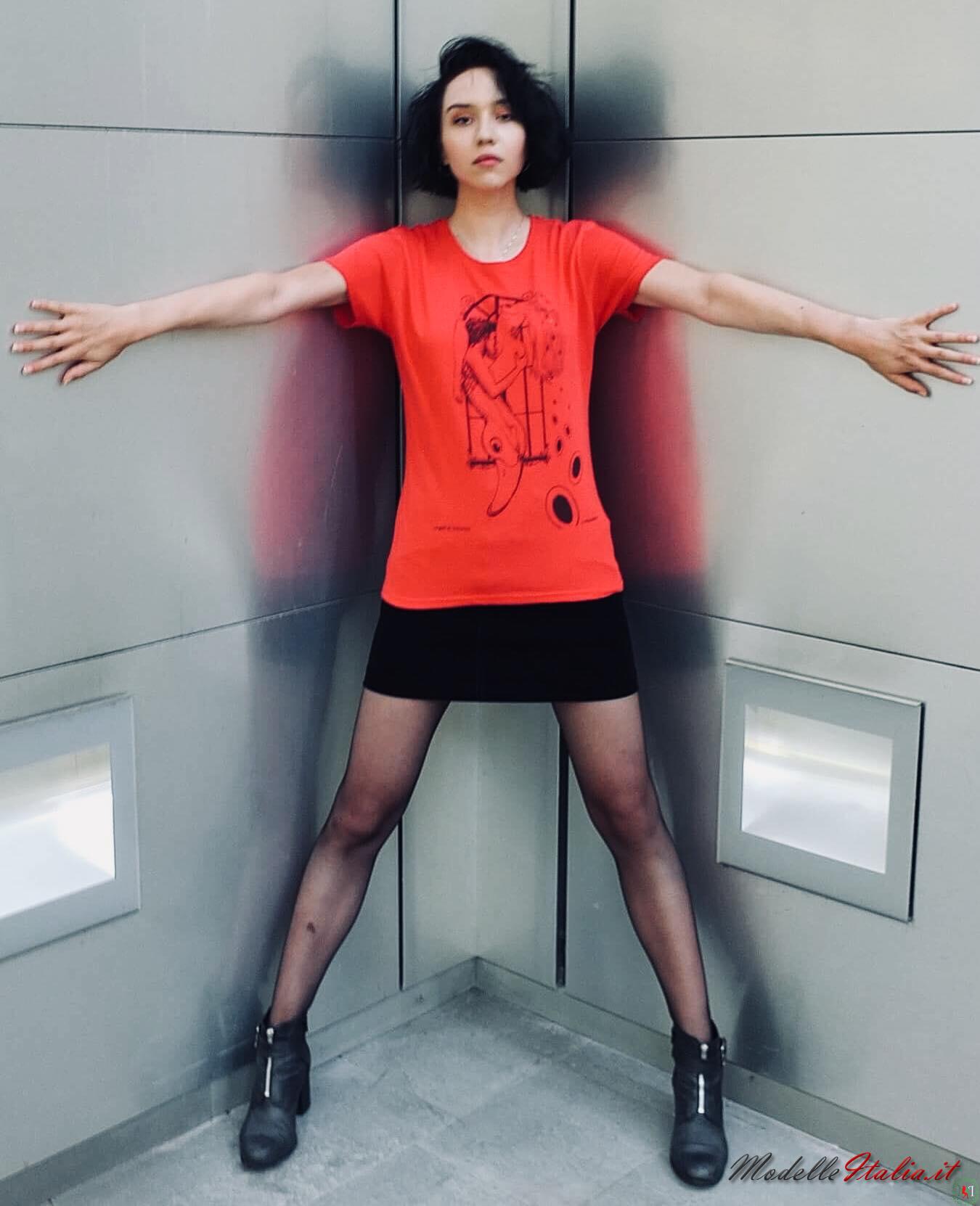 VERONIKA MODELLA BOLOGNA - immagine 2